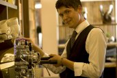 Angenehme Stimmung an der Bar