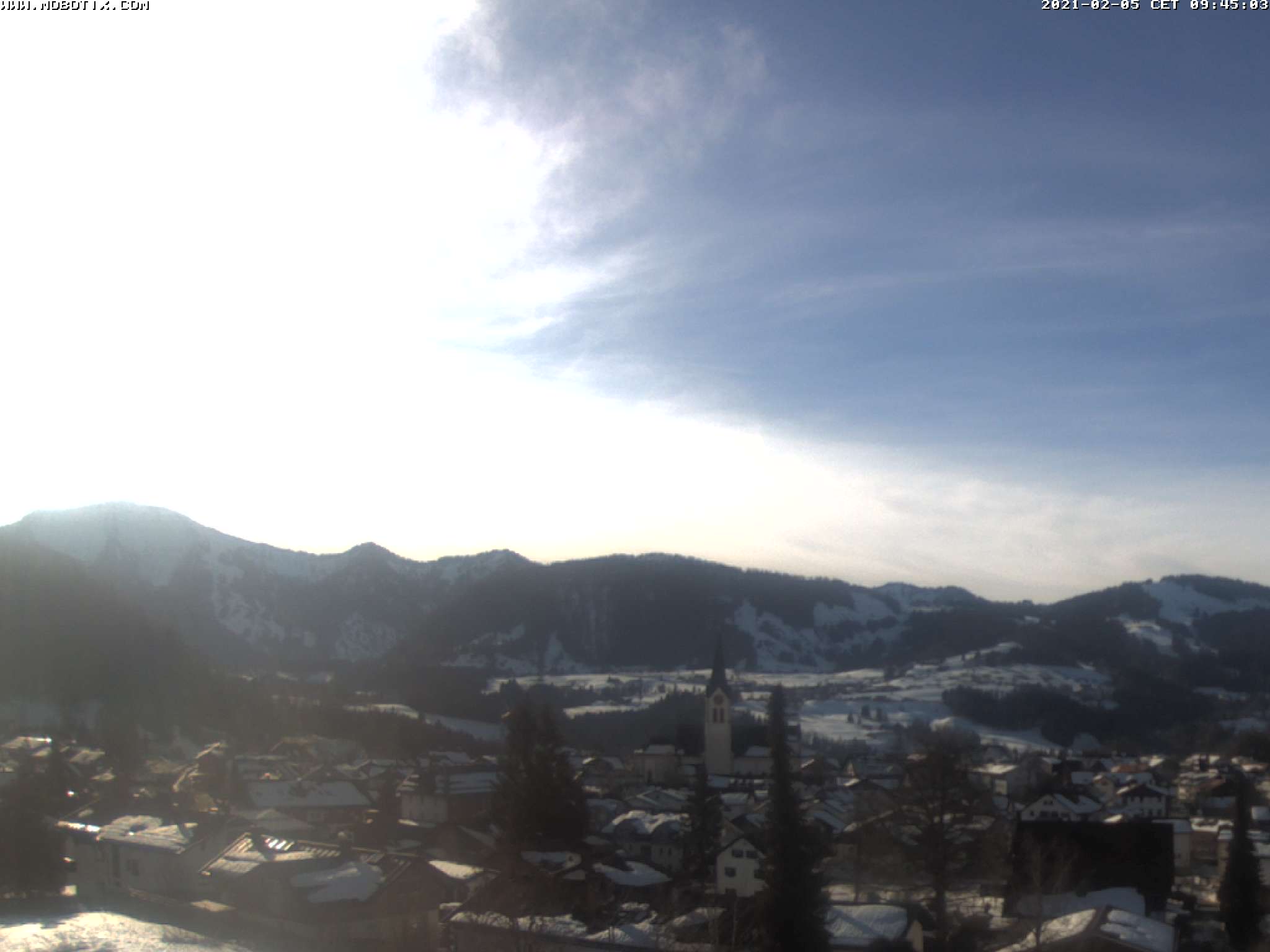 Oberstaufen - Webcam Süden auf Hochgrat mit diem Naturpark Allgäuer Nagelfluhkette