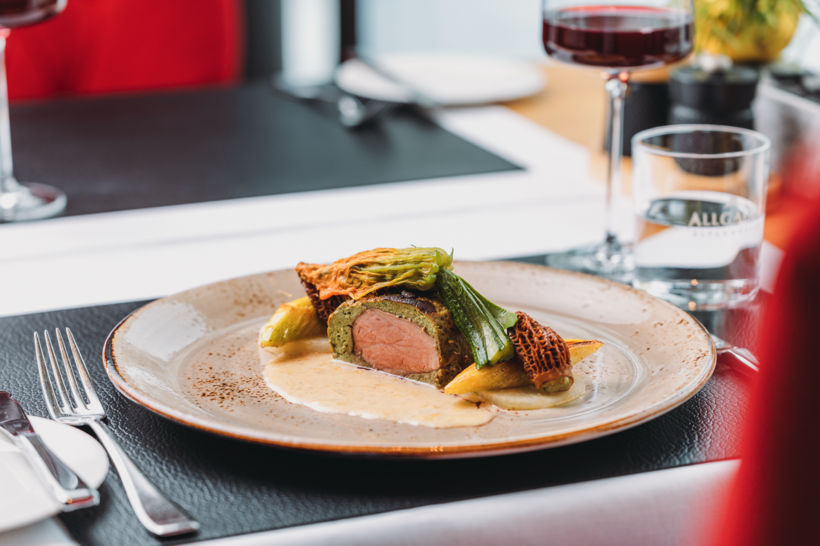 Frühlingsrezept: Crepinette vom Kalbsfilet Symbolfoto