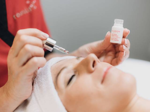 Clarins Anwendung