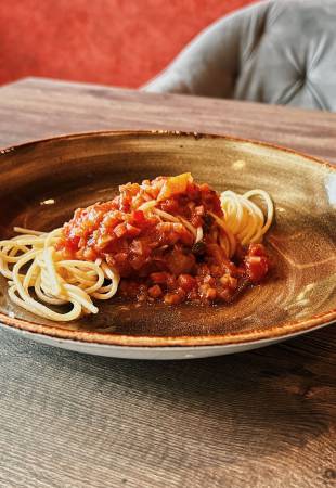 Gemüsebolognese Symbolfoto